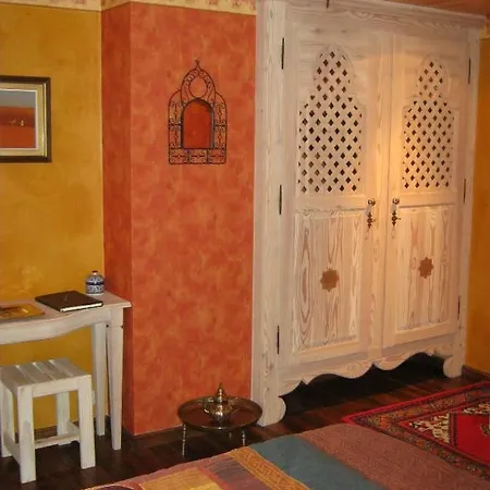 Le Bien-aller Des Perets Guest house Saint-Hubert