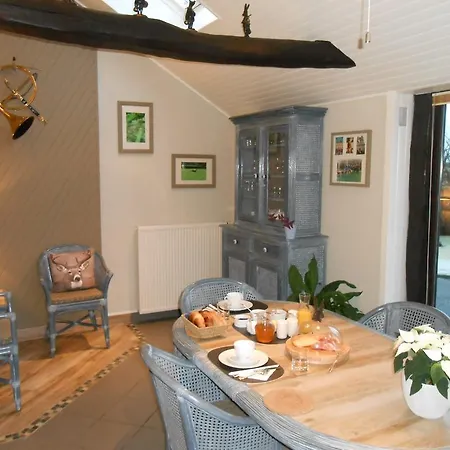 Le Bien-aller Des Perets Guest house Saint-Hubert
